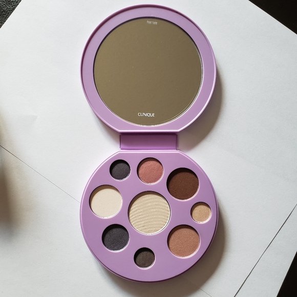 ☀️HP NWT Clinique Shadow Palette - Picture 6 of 7